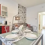 Easylife - Comfort E Relax In Porta Venezia מילאנו